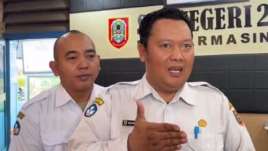 Kepala SMAN 2 Banjarmasin, Muhdi Harto
