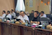Komisi II DPRD Kalimantan Selatan saat rapat bersama PT Bangun Banua