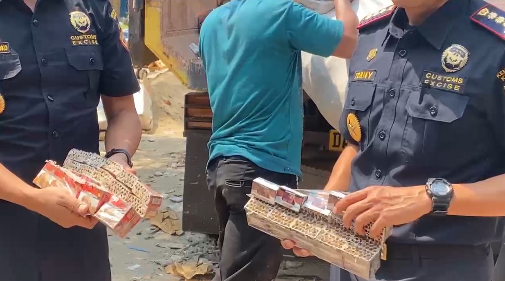 bea cukai banjarmasin gunting roko ilegal