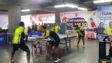 Mahkota Bunda Boyong Dua Gelar Juara Turnamen Tenis DPRD Kalsel