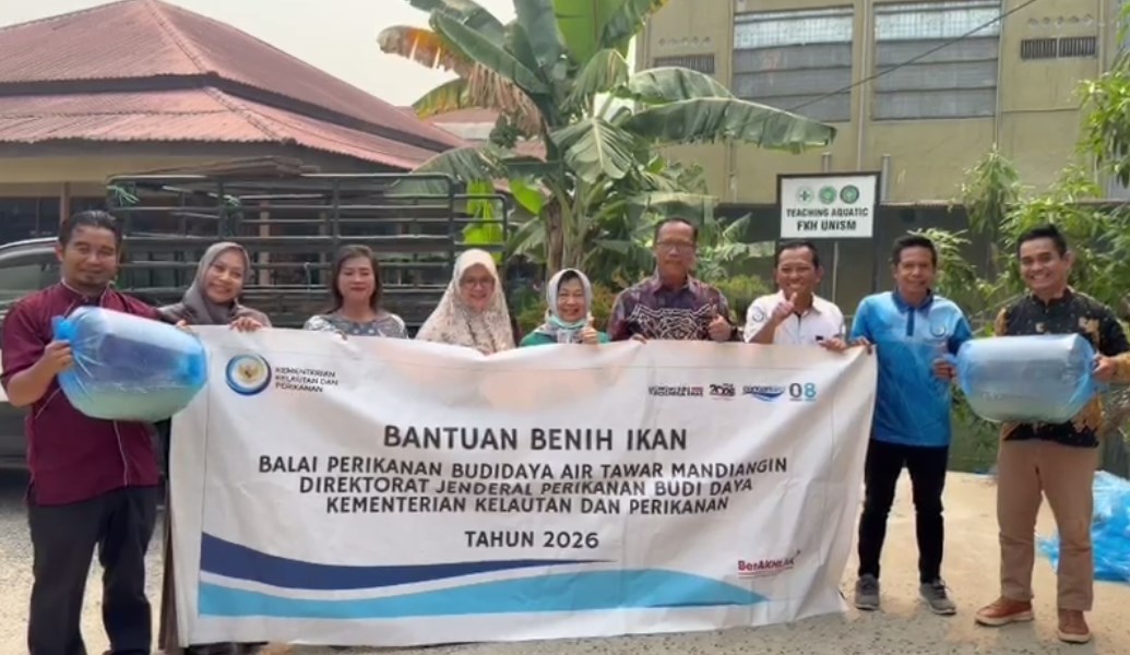 Tebar 50 Ribu Benih Papuyu, UNISM & BPBAT Mandiangin Dorong Budidaya Ikan Lokal