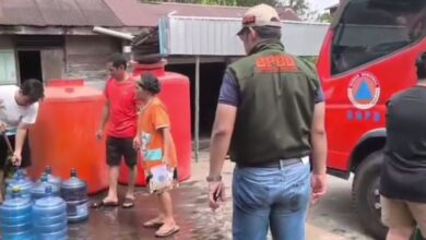 BPBD Kapuas Salurkan Air Bersih untuk Warga Desa Sei Asam