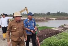 Gubernur Muhidin Gagas Embung Mini