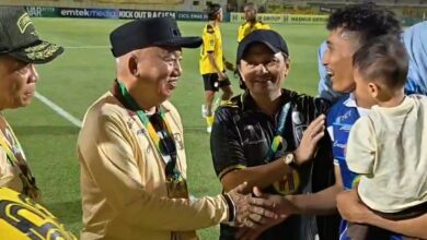 Muhidin nonton Barito putera