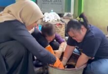 Anak Down Syndrome Belajar Berkarya Lewat Sasirangan