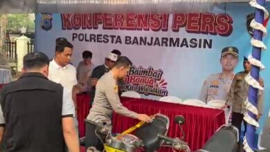 Polresta Banjarmasin Amankan 4 Pria dan Sita Ratusan Obat Terlarang