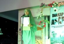 Seniman Kotabaru Suarakan dan Galang Donasi Karhutla